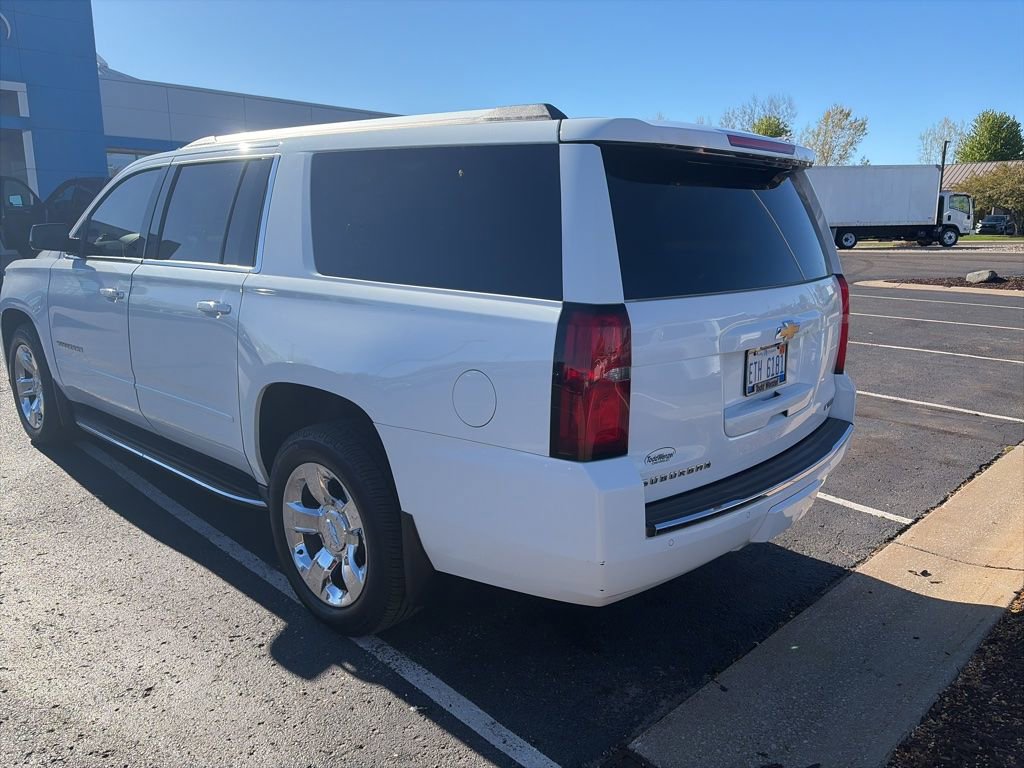 Used 2018 Chevrolet Suburban Premier AWD/4WD image 7