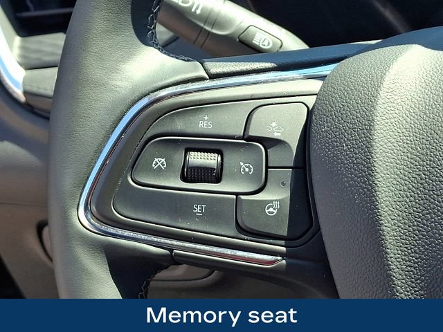 Used 2026 Buick Encore GX Avenir w/ Avenir Technology Package AWD/4WD image 7