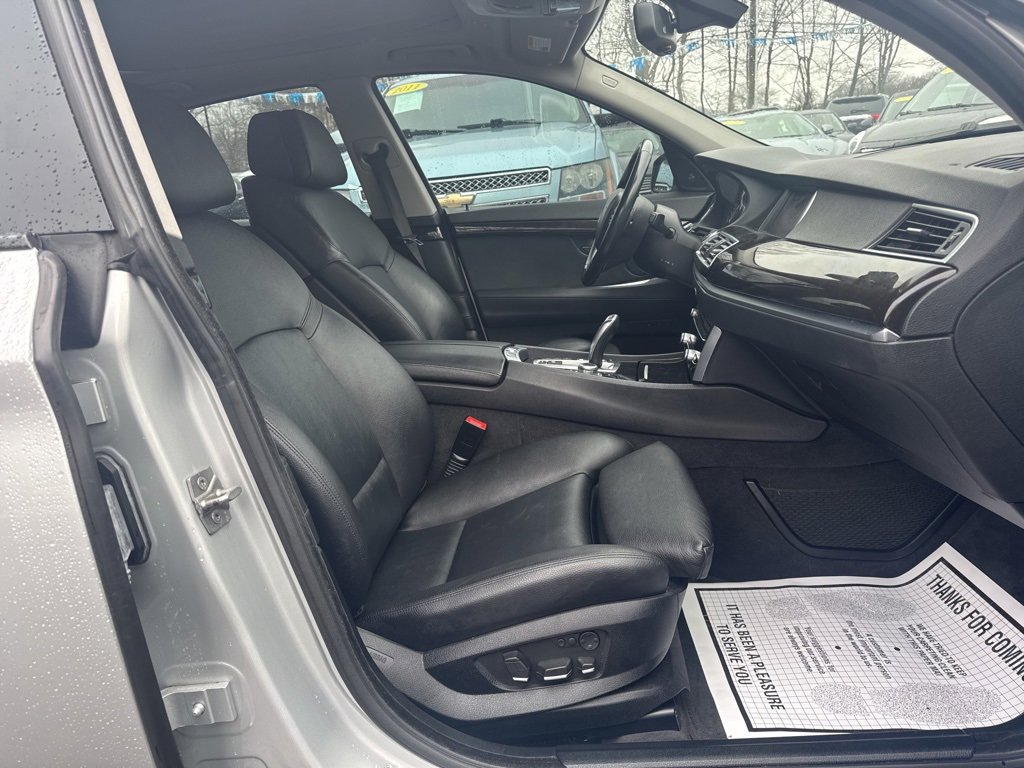 Used 2011 BMW 535i xDrive image 26