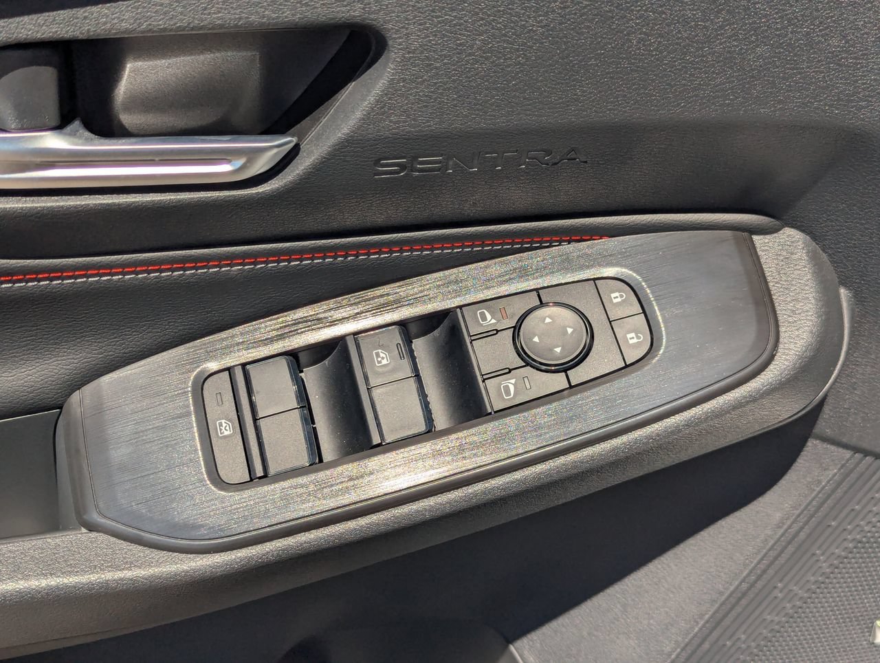 New 2026 Nissan Sentra SR w/ SR Premium Package FWD image 14
