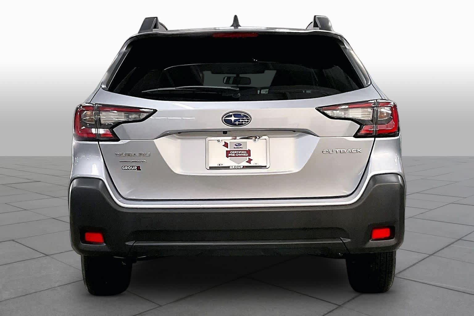 Used 2025 Subaru Outback Premium AWD/4WD image 5
