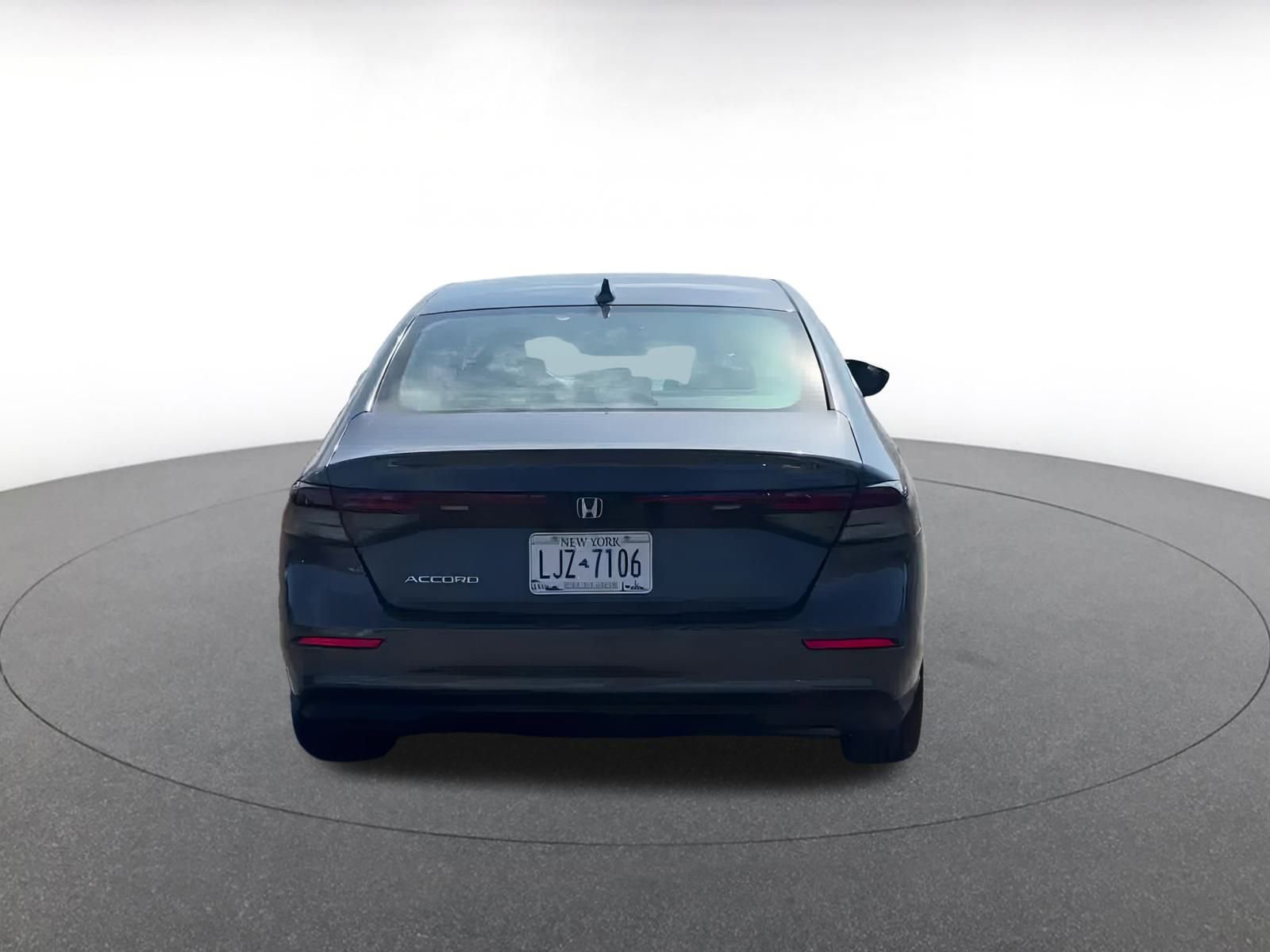Used 2024 Honda Accord EX image 12