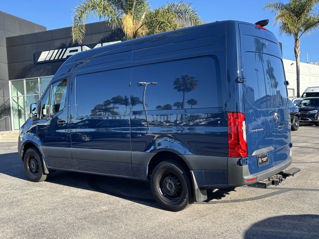 Used 2025 Mercedes-Benz Sprinter 2500 image 7
