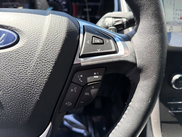 Used 2017 Ford Edge SEL w/ Equipment Group 201A image 16