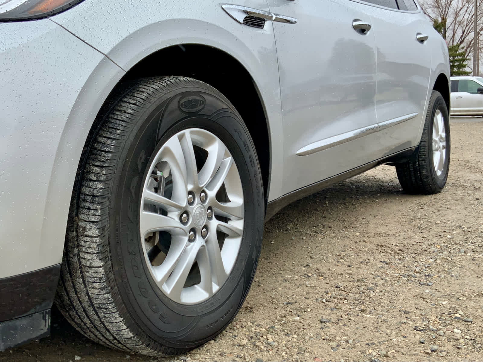 Used 2019 Buick Enclave Essence w/ Trailering Package, 5000 lbs. AWD/4WD image 15