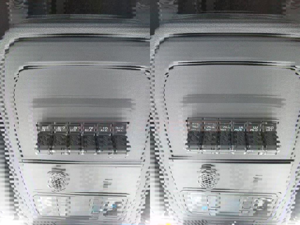 Used 2022 Ford Bronco 4-Door AWD/4WD image 26