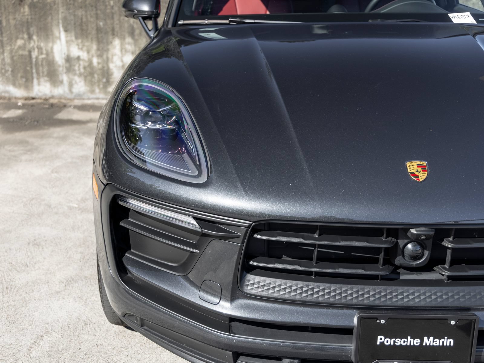 Certified 2023 Porsche Macan AWD/4WD image 14