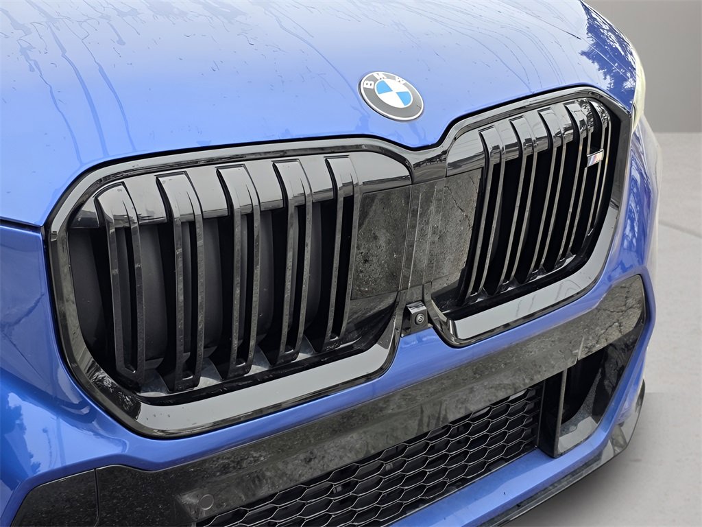 Used 2024 BMW X1 M35i w/ Premium Package image 9