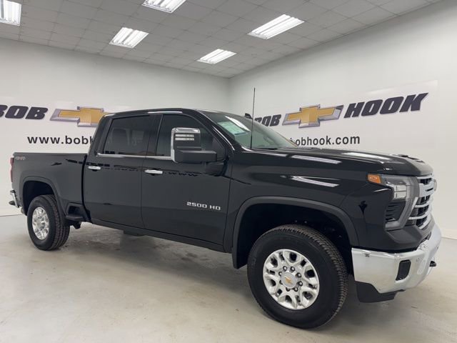 Used 2025 Chevrolet Silverado 2500 LTZ w/ LTZ Plus Package AWD/4WD image 3