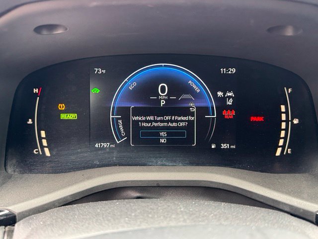 Used 2025 Toyota Camry LE AWD/4WD image 13