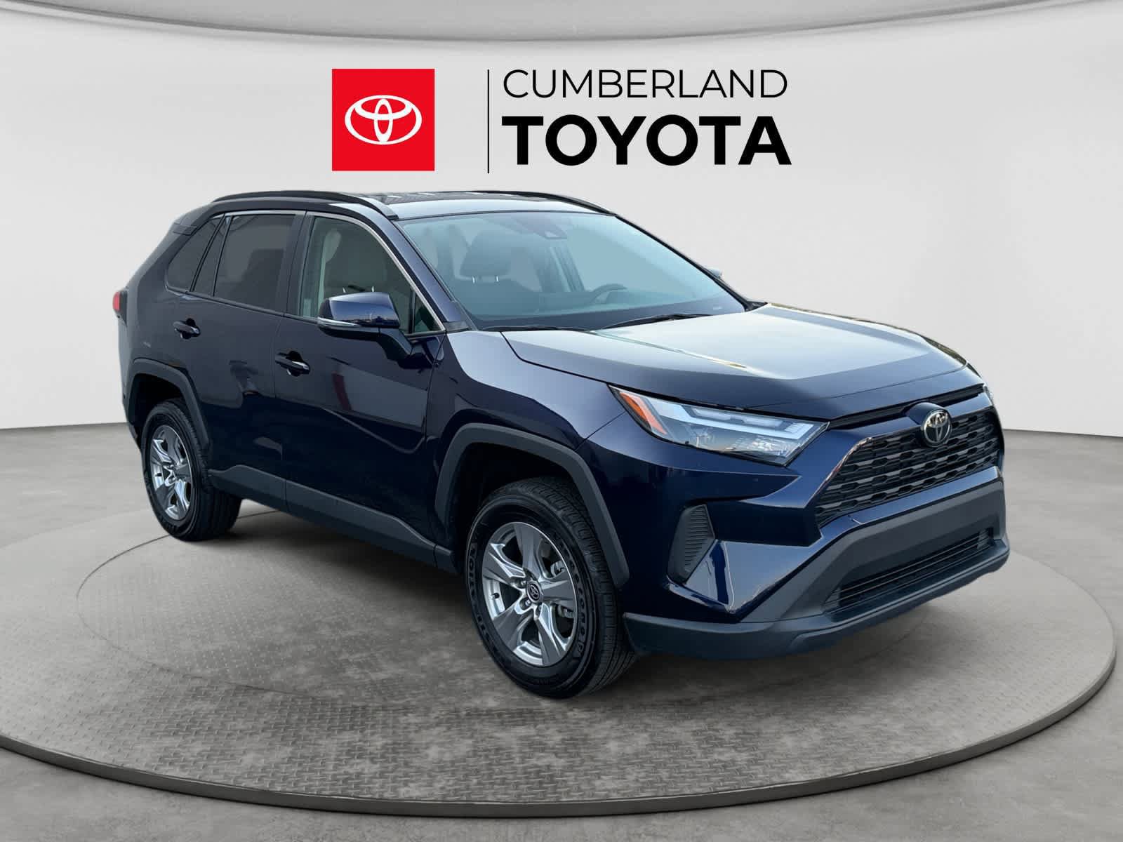Used 2024 Toyota RAV4 XLE AWD/4WD image 7