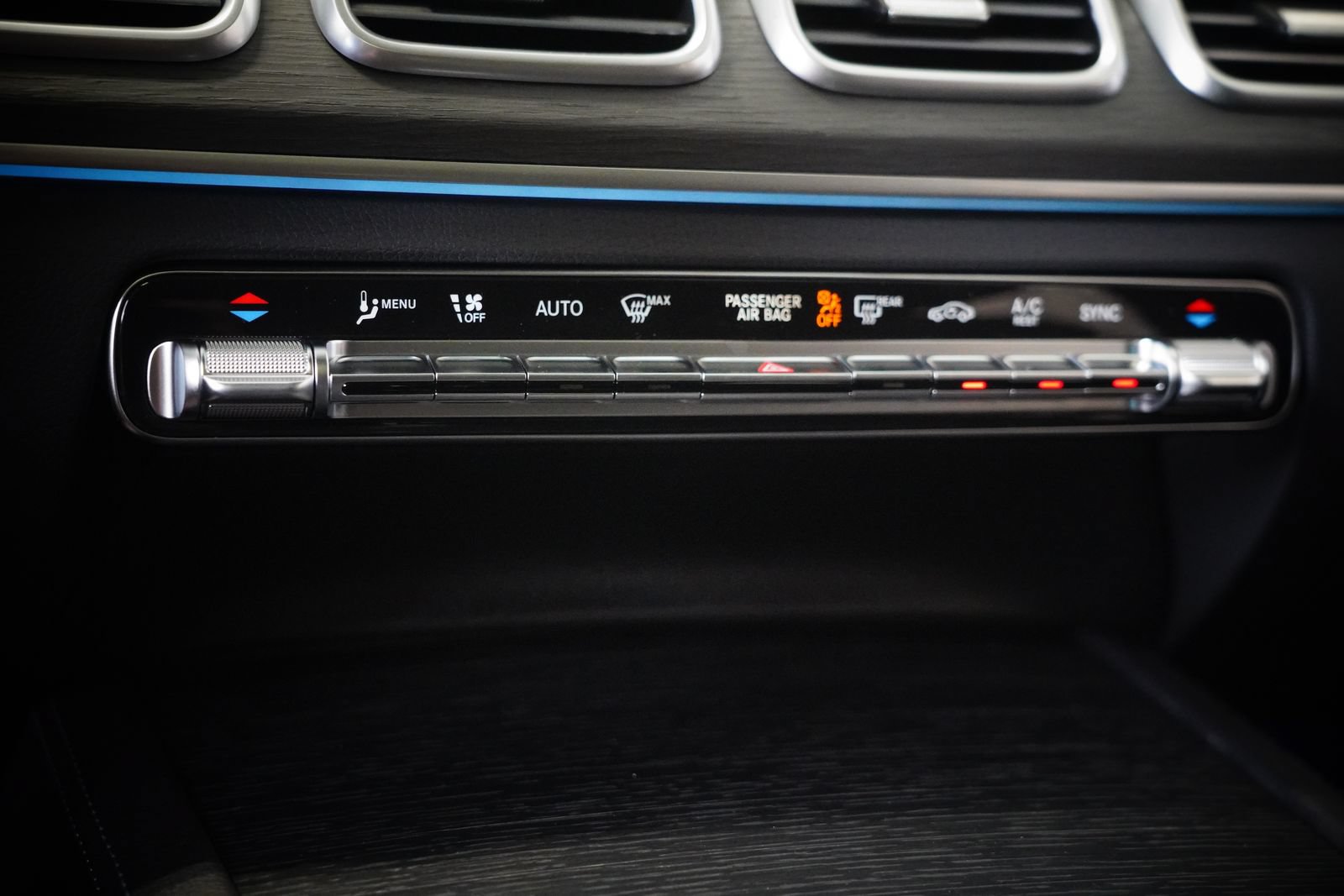 New 2026 Mercedes-Benz GLS 450 4MATIC image 29