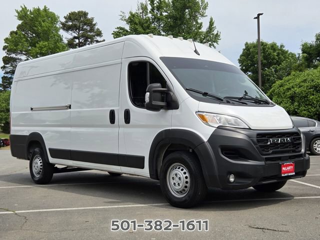 Used 2024 RAM ProMaster 3500 w/ Convenience Group FWD image 2