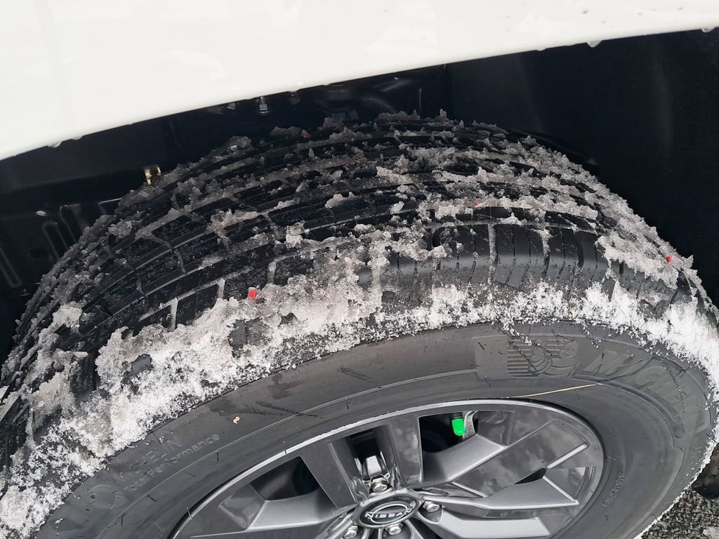 New 2026 Nissan Frontier SV w/ All-Weather Content Package image 39