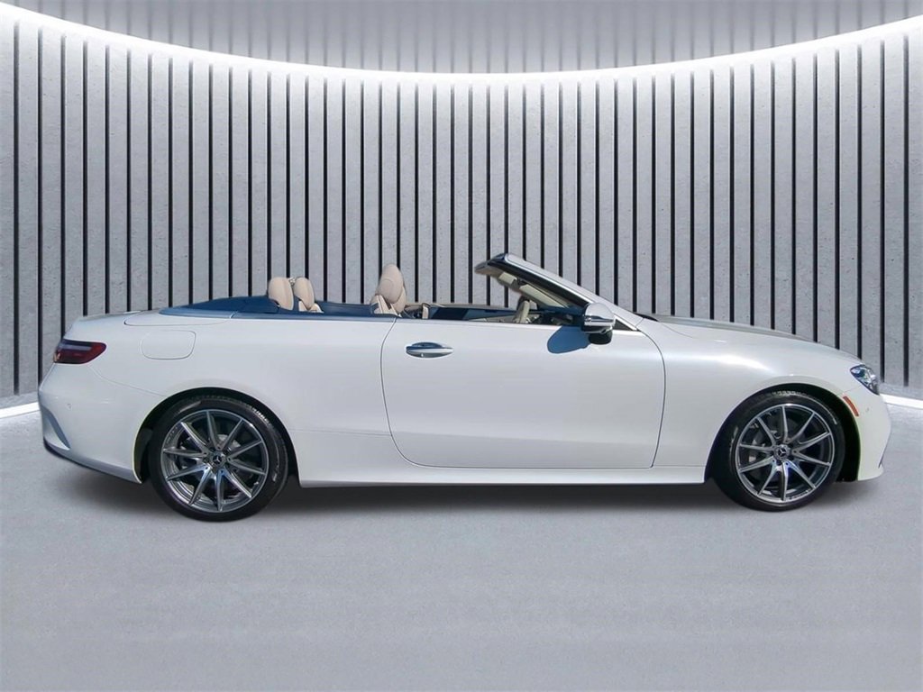 Used 2023 Mercedes-Benz E 450 Cabriolet image 4
