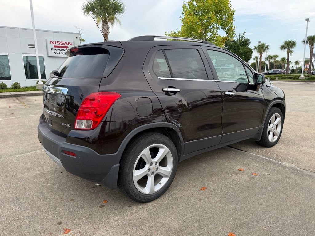 Used 2015 Chevrolet Trax LTZ w/ LPO, Protection Package FWD image 4