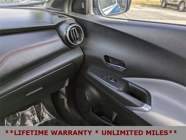 Used 2023 Nissan Kicks SR w/ SR Premium Package image 18