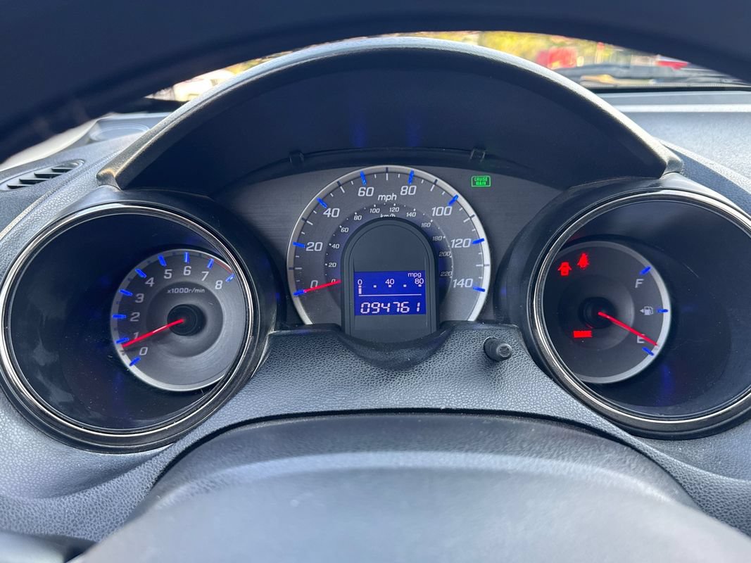 Used 2013 Honda Fit image 26