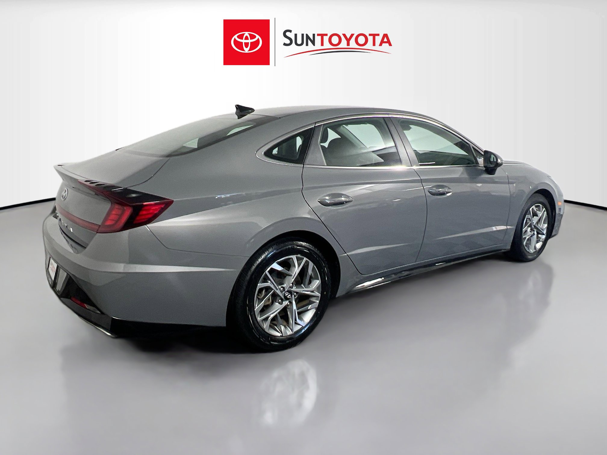 Used 2023 Hyundai Sonata SEL image 4