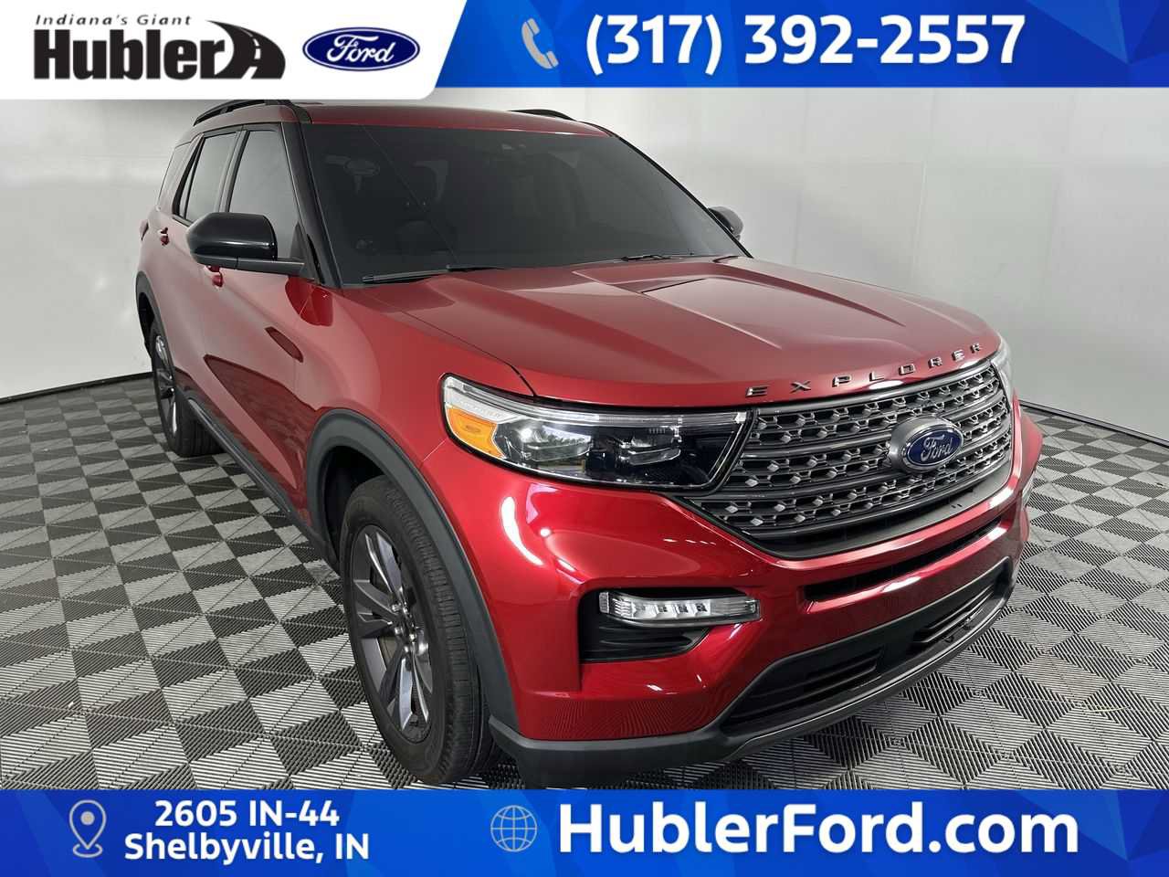 Used 2024 Ford Explorer XLT w/ Equipment Group 202A AWD/4WD image 1