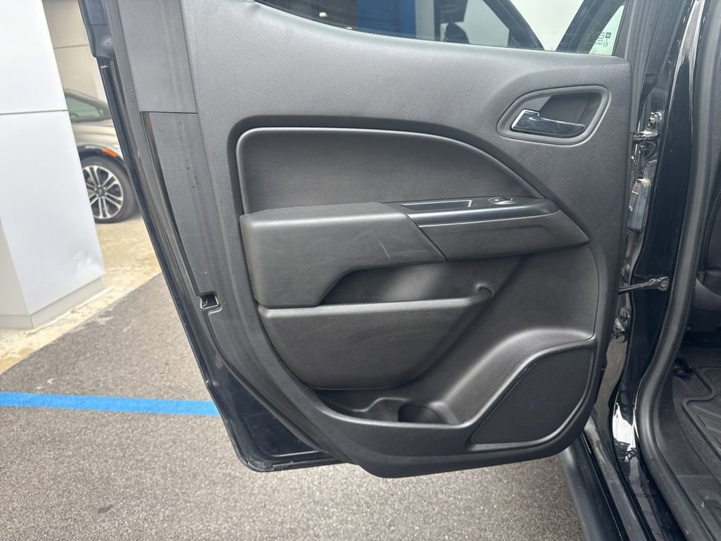Used 2021 Chevrolet Colorado ZR2 w/ ZR2 Midnight Special Edition image 25
