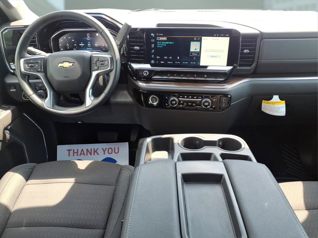 Used 2023 Chevrolet Silverado 1500 LT AWD/4WD image 20