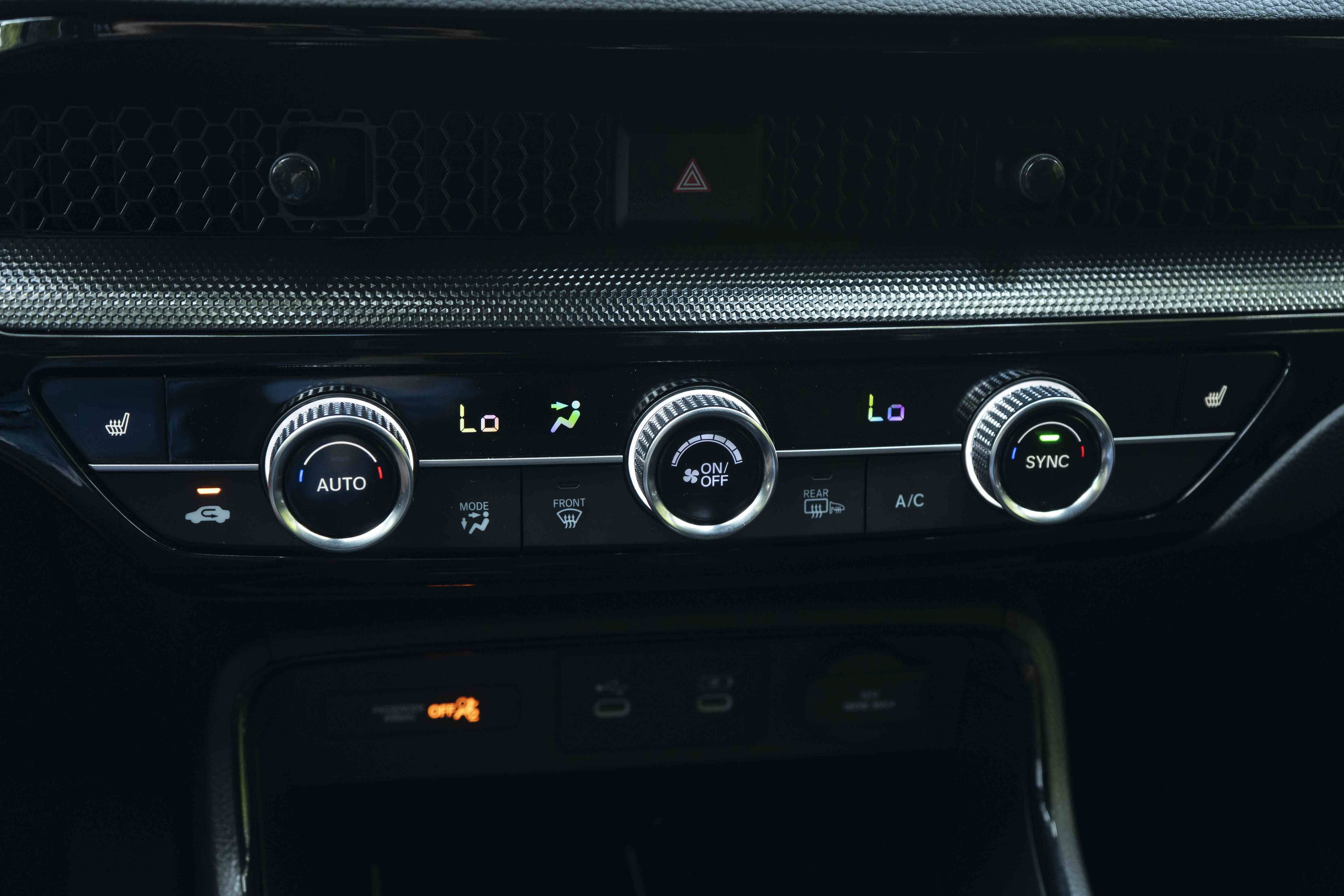 Used 2026 Honda CR-V Sport Touring image 32
