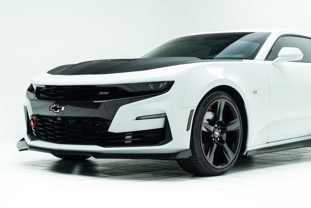 Used 2019 Chevrolet Camaro SS RWD image 10