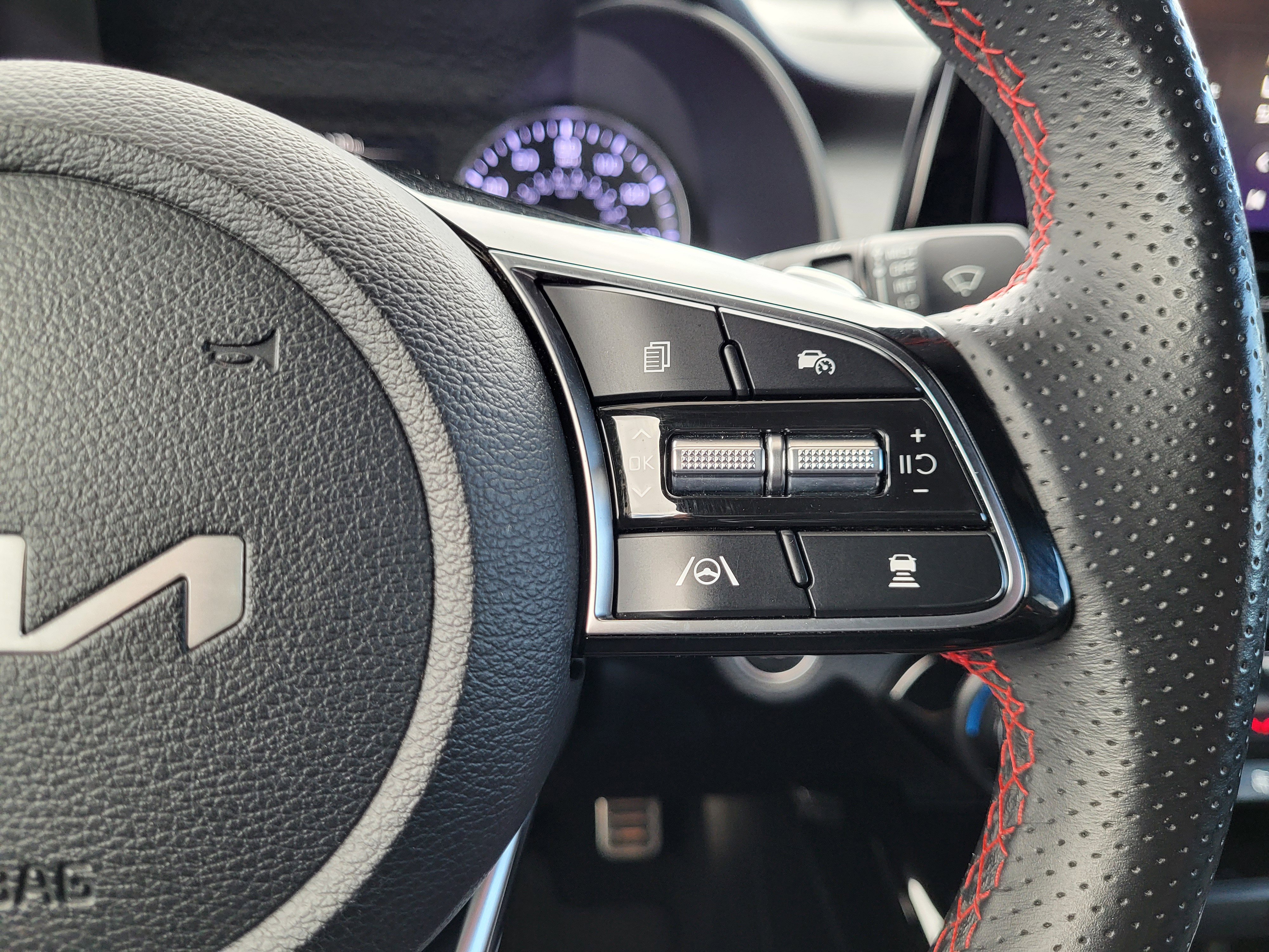 Used 2024 Kia Forte GT image 21