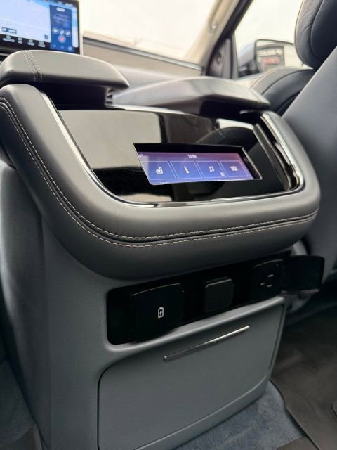 Used 2022 Lincoln Navigator L Black Label image 30