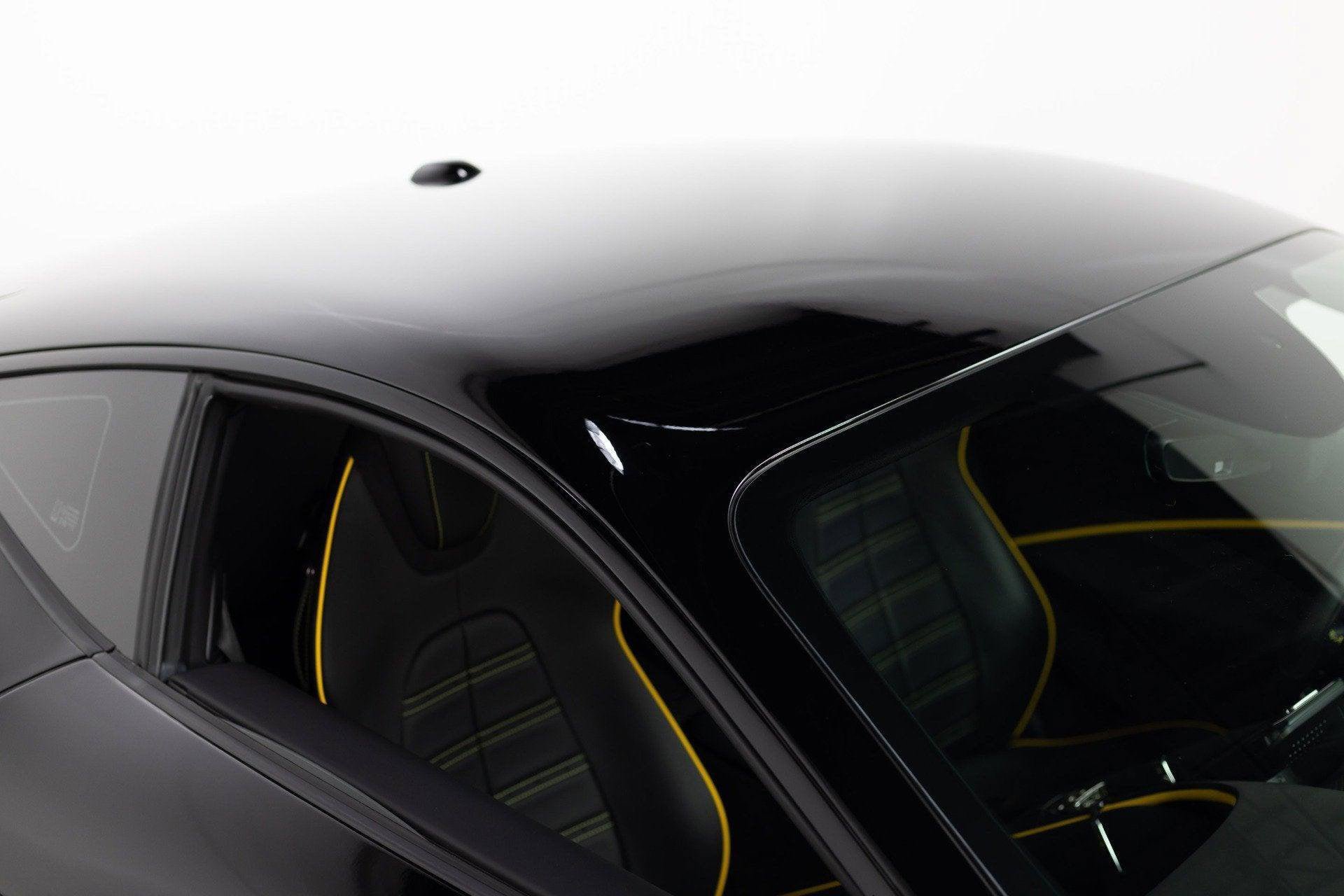 Certified 2022 Ferrari Roma RWD image 33