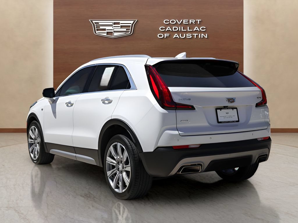 Certified 2022 Cadillac XT4 Premium Luxury w/ Enhanced Visibility Package AWD/4WD image 3