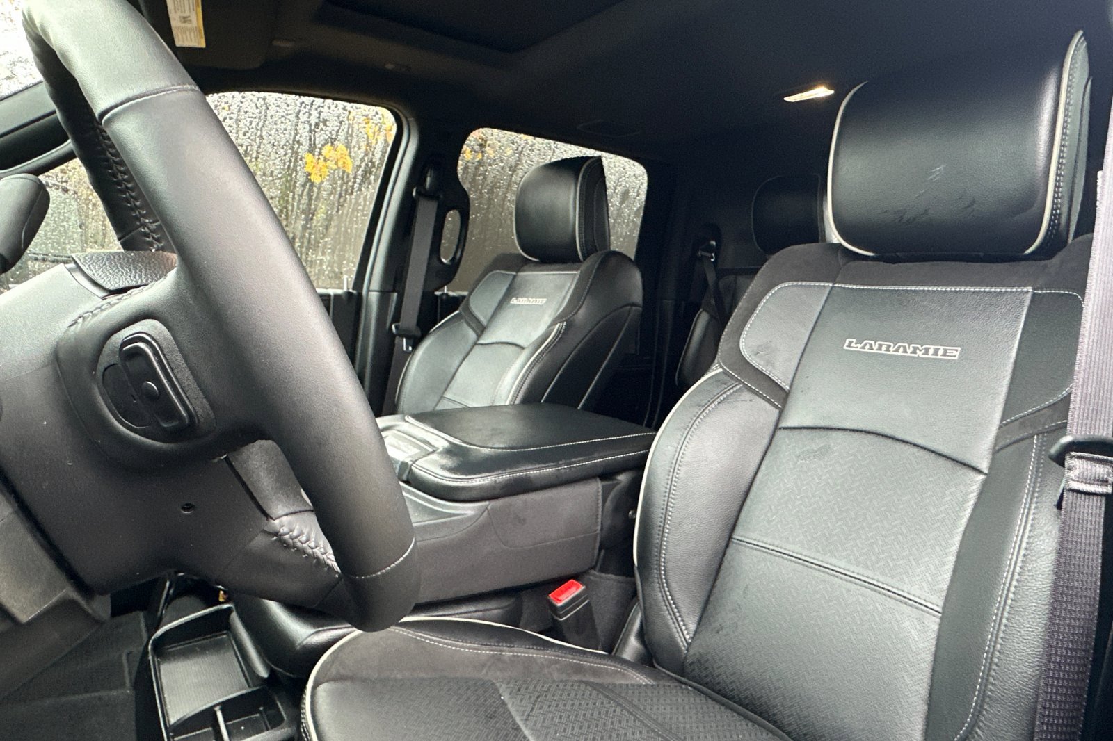 Used 2024 RAM 3500 Laramie w/ Sport Appearance Package image 20