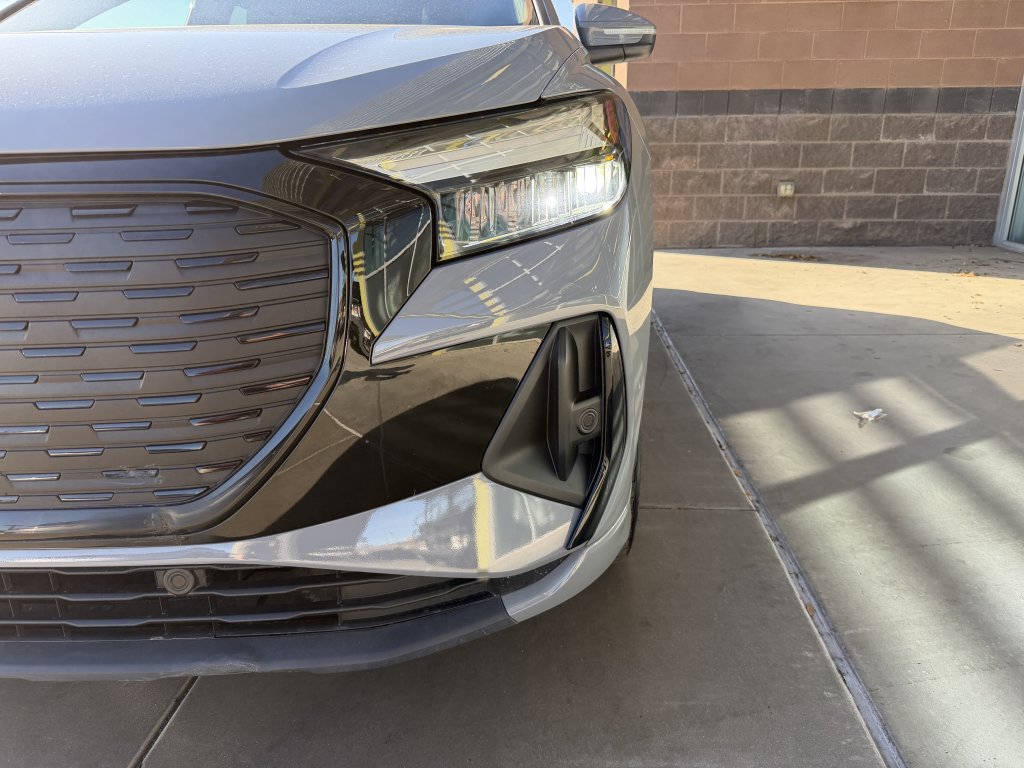 Used 2024 Audi Q4 e-tron Premium Plus w/ Premium Plus image 11