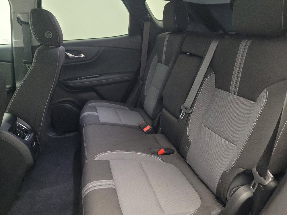 Used 2024 Chevrolet Blazer LT w/ Convenience Package FWD image 18