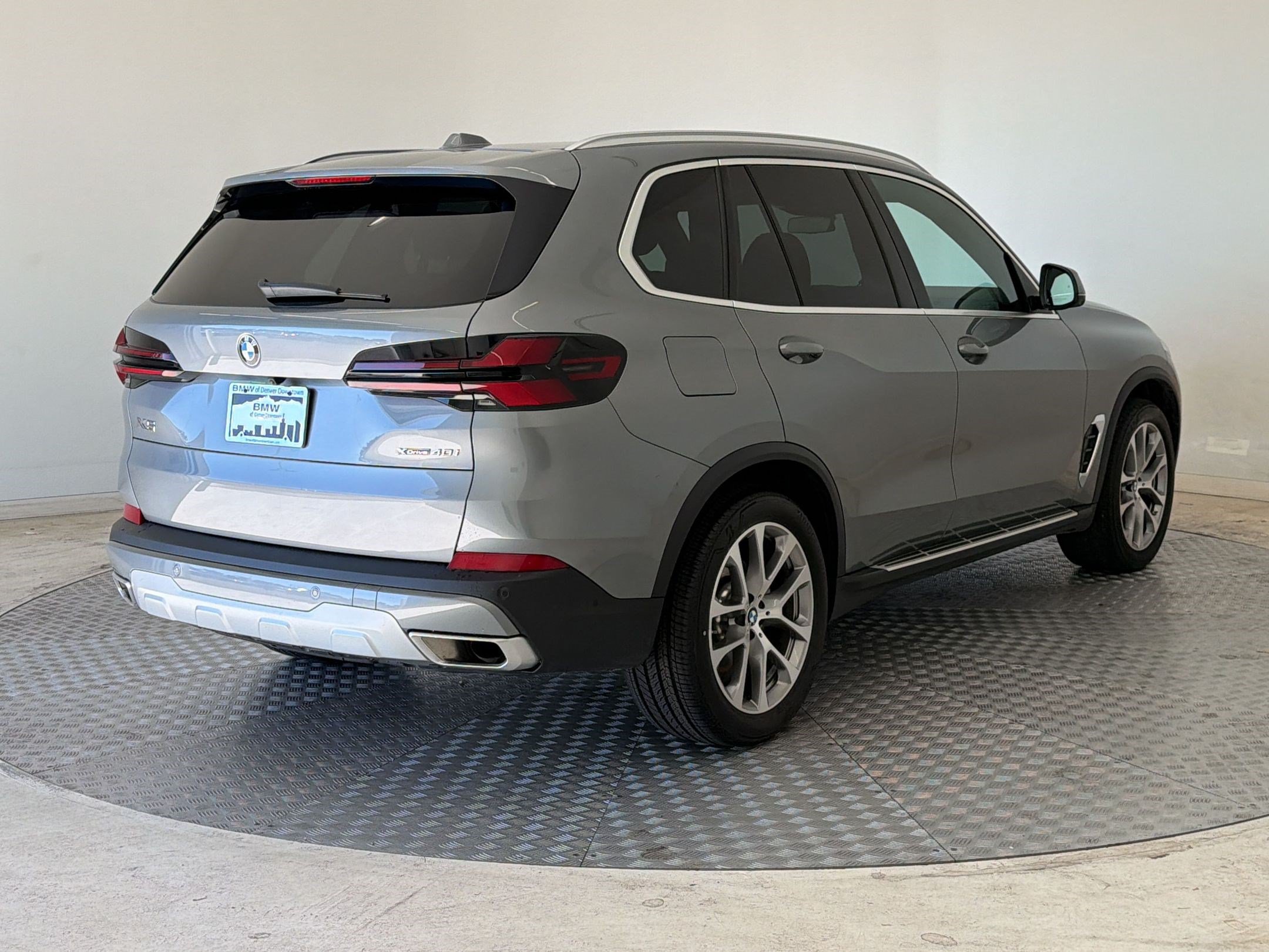 Certified 2026 BMW X5 xDrive40i AWD/4WD image 9