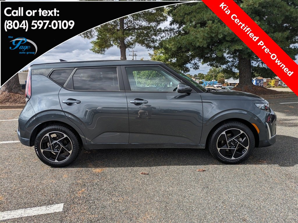 Used 2023 Kia Soul EX image 3
