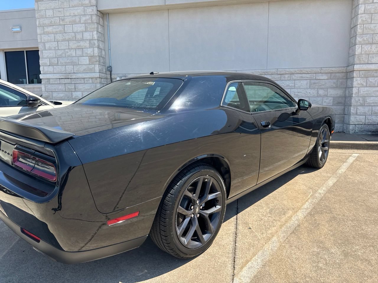 Used 2021 Dodge Challenger SXT w/ Blacktop Package RWD image 4