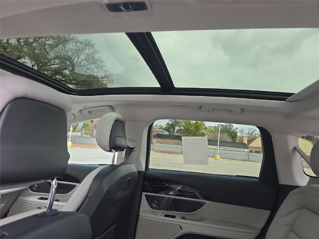 New 2026 Lincoln Nautilus Premier w/ Equipment Group 102A AWD/4WD image 22