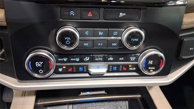 Used 2024 Ford Expedition Limited image 31