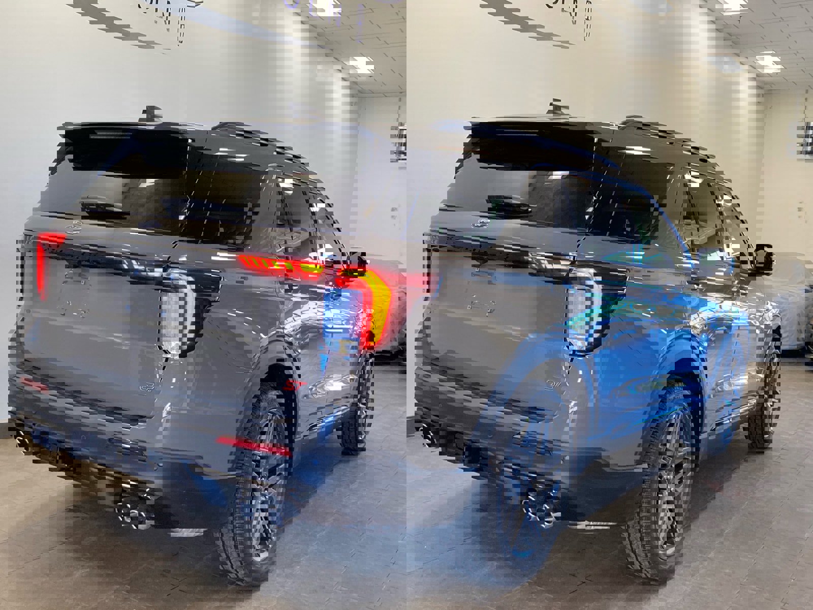 New 2026 Ford Explorer ST w/ Sun And Sound Package image 8