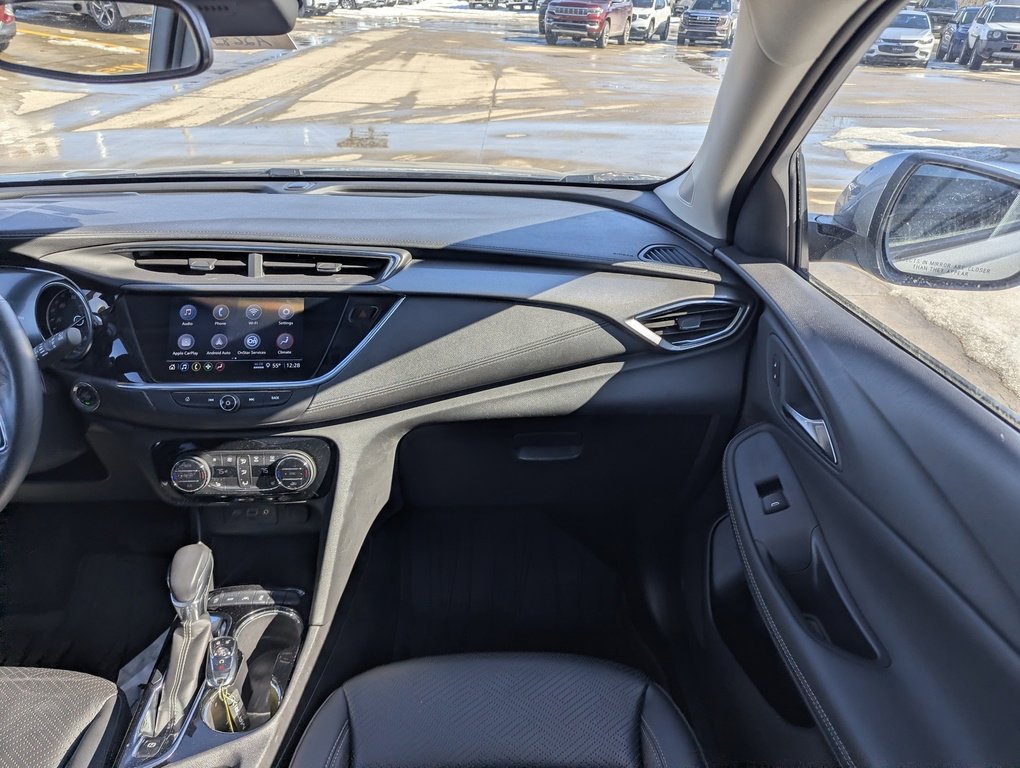 Used 2023 Buick Encore GX Essence w/ Experience Buick Package image 4