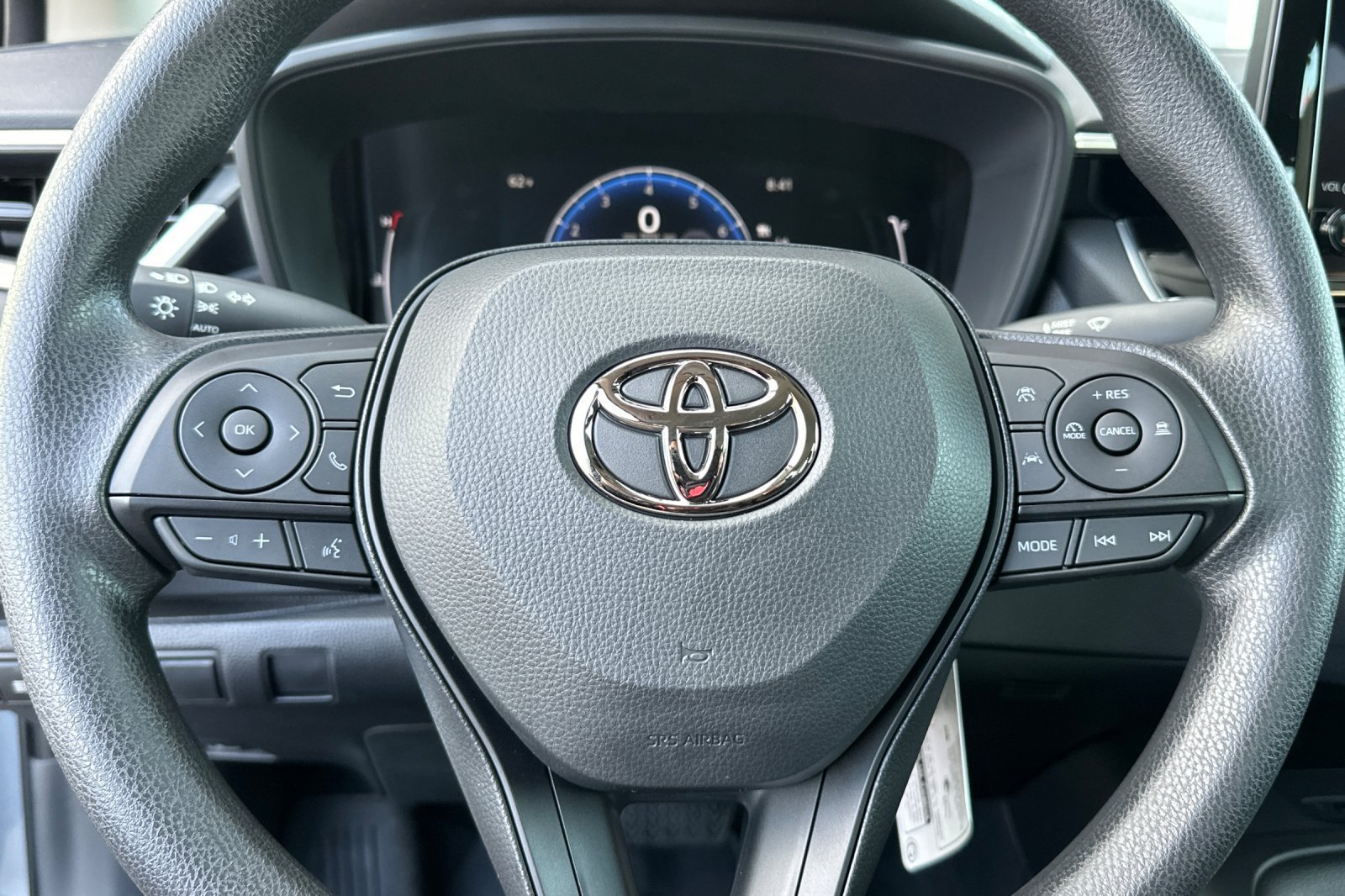 New 2027 Toyota Corolla LE w/ LE Premium Package FWD image 25