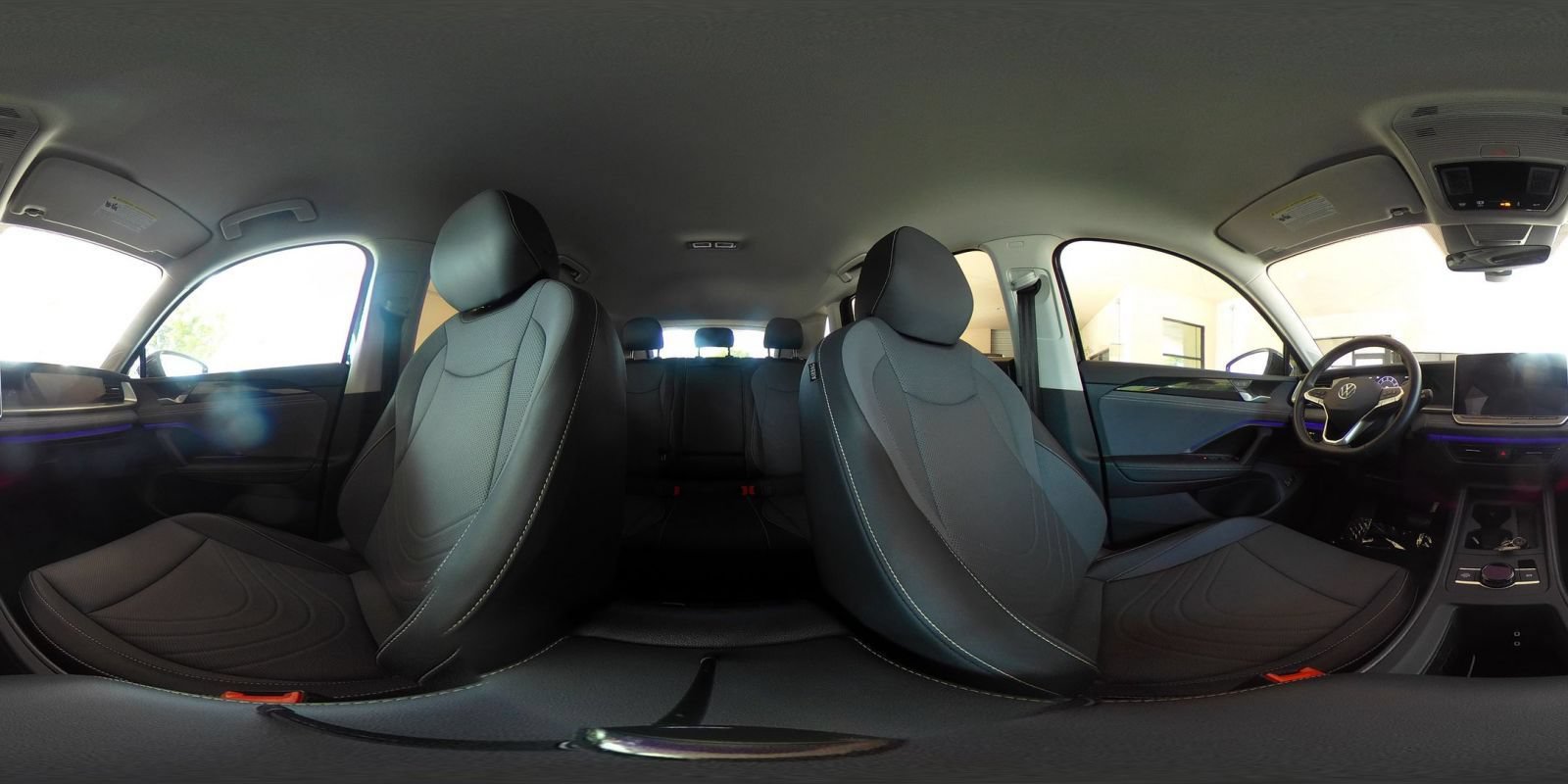 Used 2026 Volkswagen Tiguan SE FWD image 37