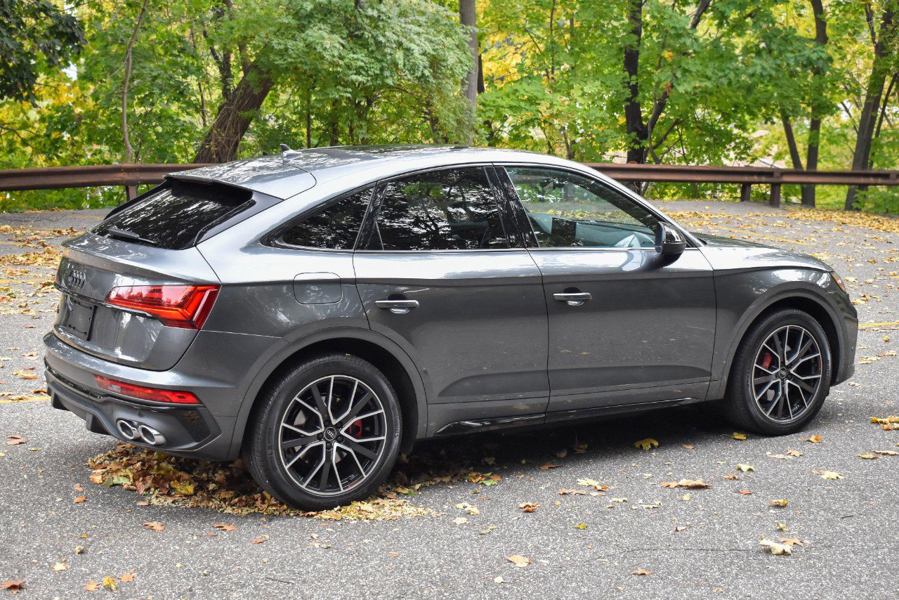 Used 2023 Audi SQ5 Premium Plus w/ Premium Plus Package image 9