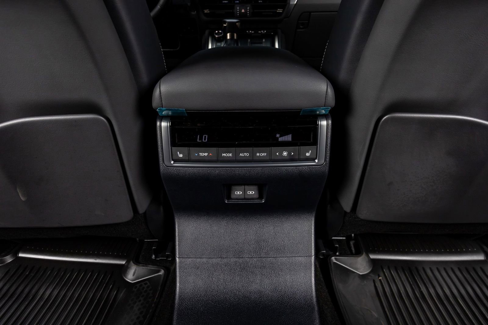 Used 2024 Lexus GX 550 image 33
