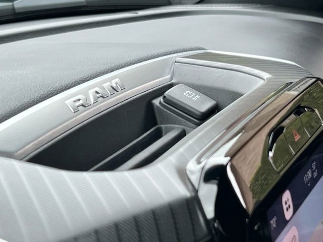 Used 2025 RAM 2500 Big Horn image 36