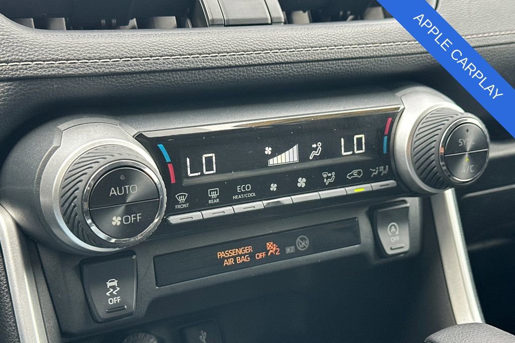 Used 2021 Toyota RAV4 XLE w/ Carpet Mat Package (TMS) image 22