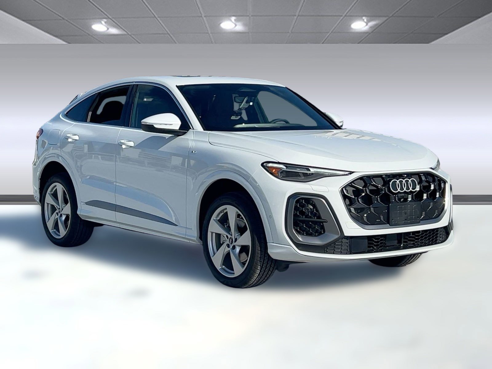 New 2025 Audi Q5 Premium Plus image 6