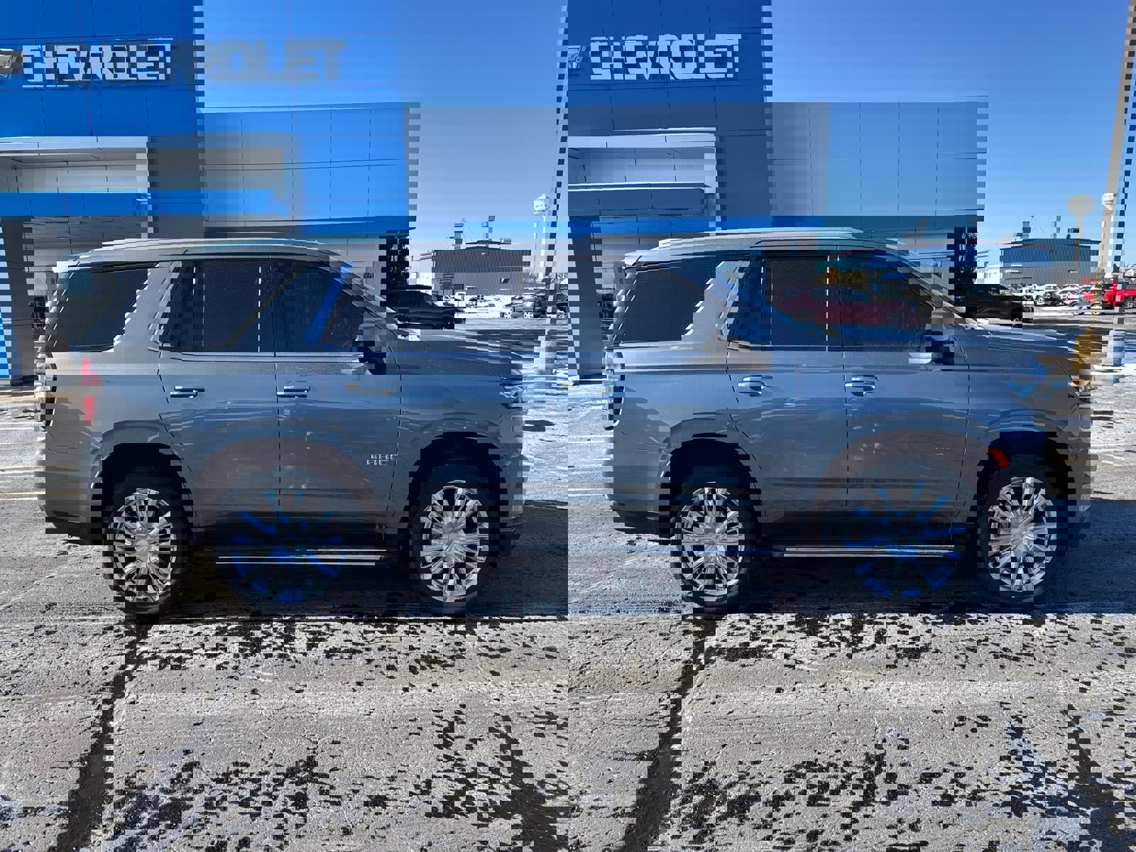 Used 2021 Chevrolet Tahoe LT image 2